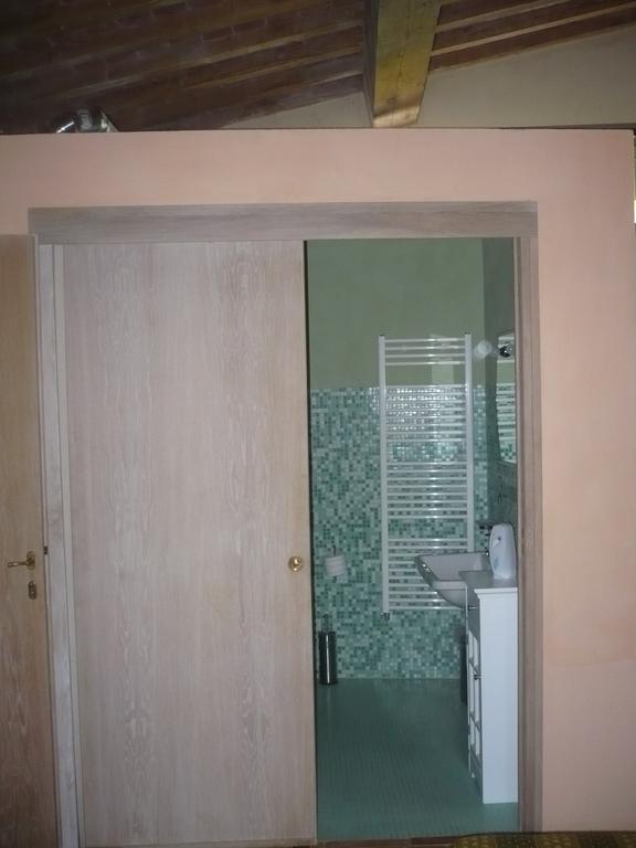 Casa Vacanze "Casale Al Pino" Riparbella Εξωτερικό φωτογραφία