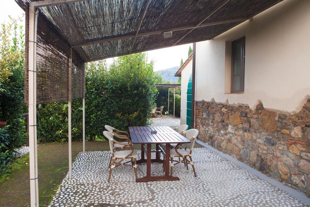 Casa Vacanze "Casale Al Pino" Riparbella Εξωτερικό φωτογραφία