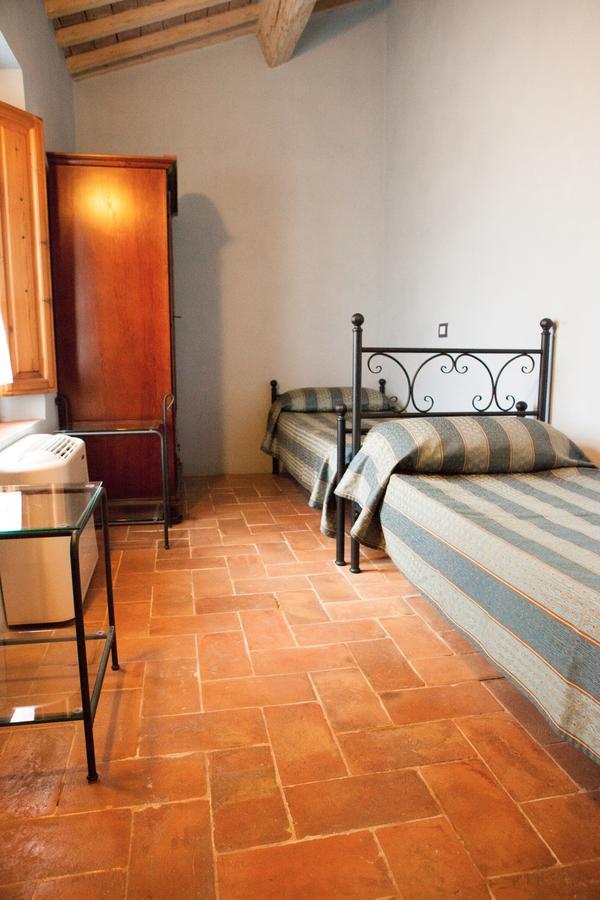 Casa Vacanze "Casale Al Pino" Riparbella Εξωτερικό φωτογραφία