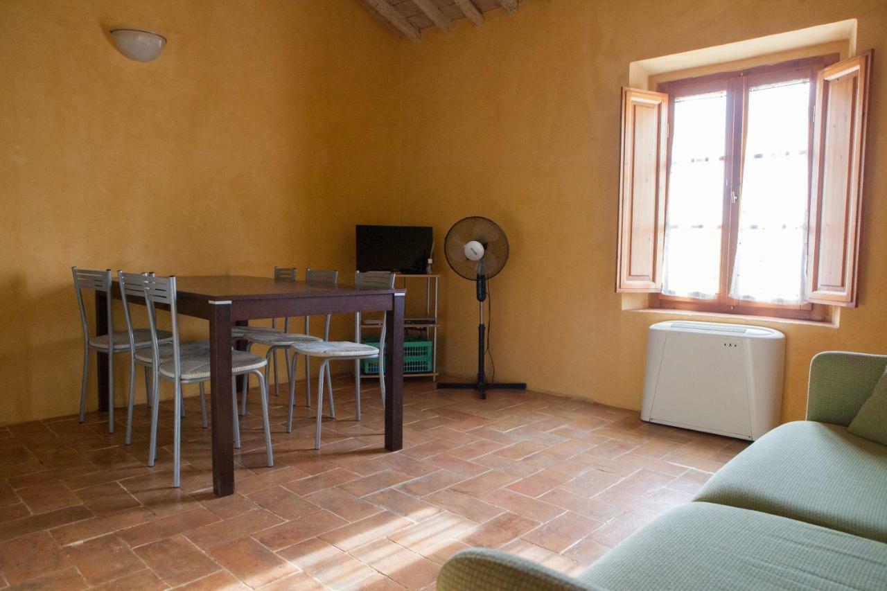 Casa Vacanze "Casale Al Pino" Riparbella Εξωτερικό φωτογραφία
