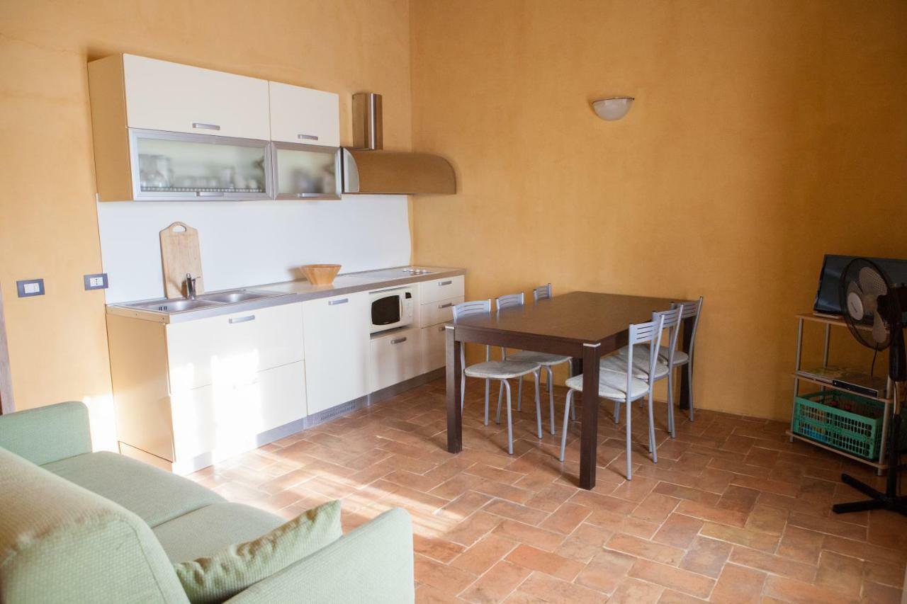 Casa Vacanze "Casale Al Pino" Riparbella Εξωτερικό φωτογραφία